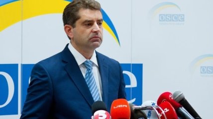 Президент назначил Перебыйниса послом Украины в Латвии