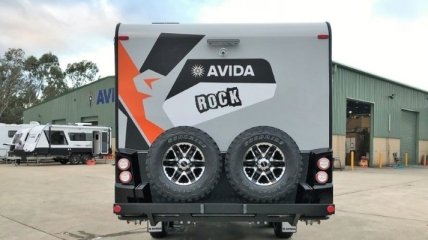 Avida Rock: трейлер-караван для любителей путешествовать с комфортом