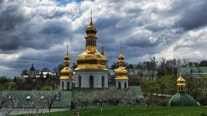В трех киевских монастырях сняли карантин