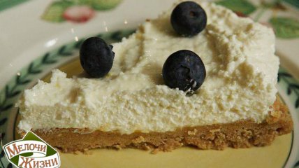 Лимонный чизкейк с ягодами