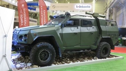 На международной выставке показали украинский бронеавтомобиль "Новатор" (Видео)