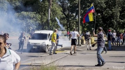 Власти Венесуэлы заявили о подавлении восстания военных против Мадуро