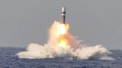 В США произведены пуски двух межконтинентальных баллистических ракет