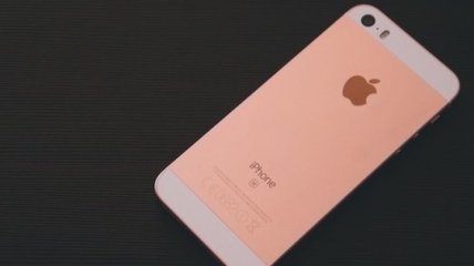 Apple может представить iPhone SE 2 в августе