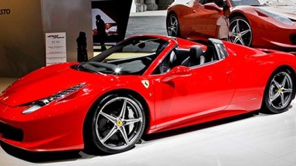 Ferrari к юбилею выпустит 350 уникальных машин 