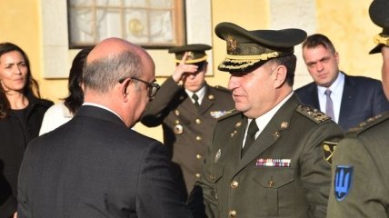Министр обороны Португалии совершит официальный визит в Украину