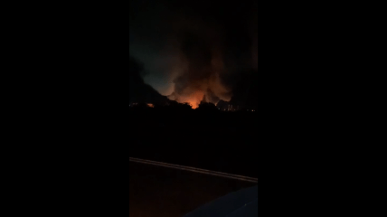 Пожар на одном из атакованных объектов РФ