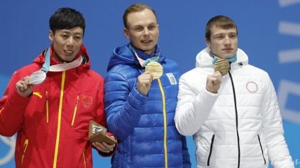 Абраменко наградили олимпийским "золотом" в Пхенчхане