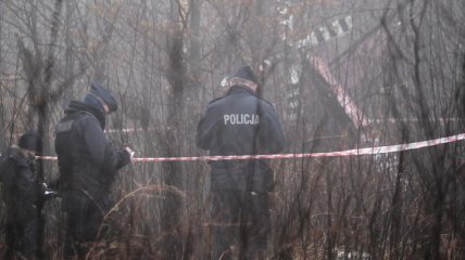 В Польше разбился вертолет, погибли люди: фото и видео с места крушения