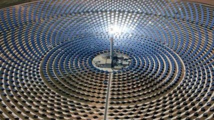 Самый большой в мире комплекс солнечных батарей будет в Дубае