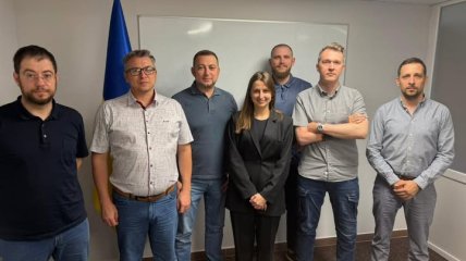 Члени Громадської антикорупційної ради при МОУ зустрілись із заступницею міністра оборони Ганною Гвоздяр