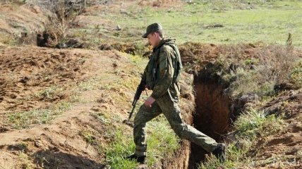 Боевики на Донбассе массово увольняются со службы