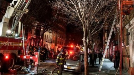 Стала известна причина крупного пожара в жилом доме Нью-Йорка