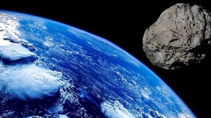 Землю ожидает опасное сближение с массивным астероидом