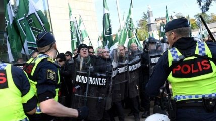 На акции неонацистов в Швеции задержали 17 человек