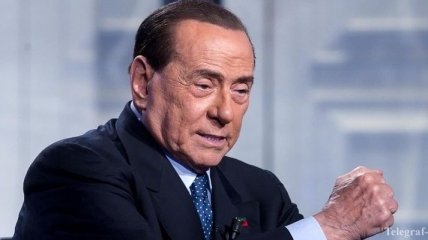 Экс-премьера Италии Берлускони срочно госпитализировали