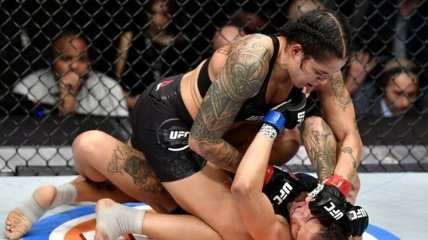 Нуньес защитила пояс UFC в бою с де Рандами (Видео)