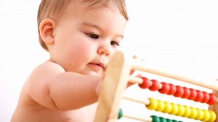 Как должен развиваться ребенок: таблица периодов от психолога Стэнли Гринспена