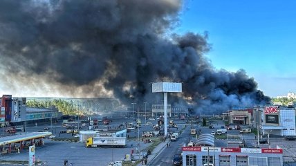 Гипермаркет в огне