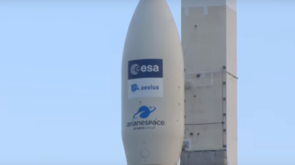 С космодрома Куру успешно стартовала ракета Vega (Видео)