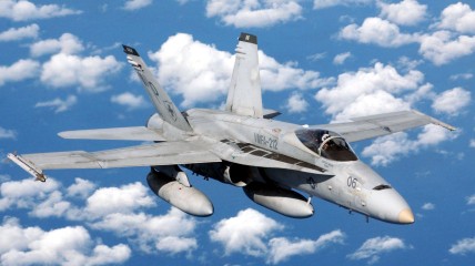 "Красунчик" F/A-18 Hornet