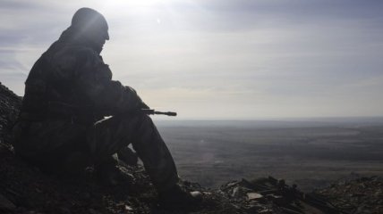 Штаб: ДРГ боевиков обстреляла наблюдательный пункт сил АТО