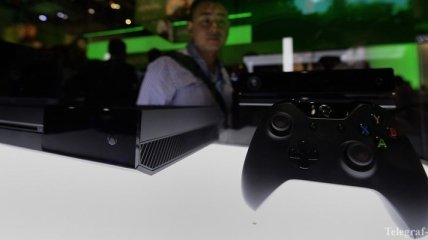 Microsoft выпустит удешевленную на 100 долларов версию Xbox One