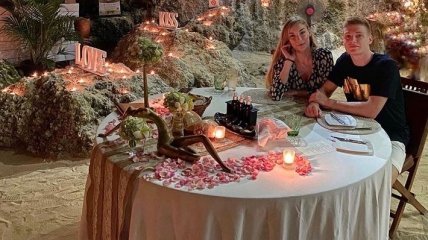 Цыганков на Бали устроил романтический вечер для любимой (Фото)