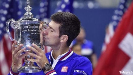 Джокович: Федерер - лучший игрок в истории
