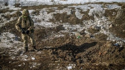 Сутки на Донбассе: один украинский военнослужащий погиб и один ранен