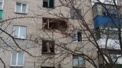 Разрушения в Авдеевке в результате ночного обстрела боевиками