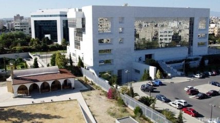 Кипрские банки откроются не ранее четверга
