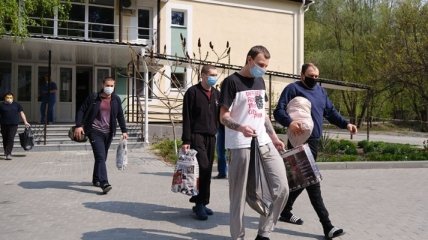 Освобожденные из плена боевиков ОРДЛО прошли 14-дневную обсервацию в Святогорске