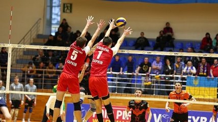 "Локомотив" выиграл Суперкубок Украины по волейболу среди мужчин