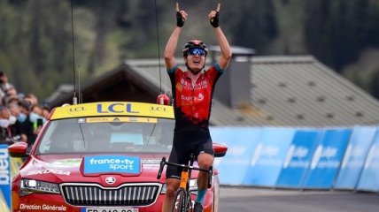 Украинский велогонщик добыл победу в Мировом туре впервые за 14 лет (видео)