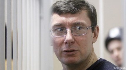 Защита Луценко планирует подать в суд на Менскую колонию