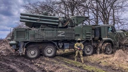 Прикрили росіянами путінську резиденцію? Армія рф поставила ППО посеред пляжу в Сочі (відео)