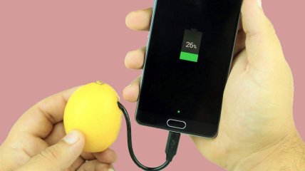 Зарядить телефон фруктами не выйдет