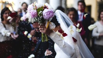 Сегодня в Украине прошел третий "магический" свадебный бум (Видео)