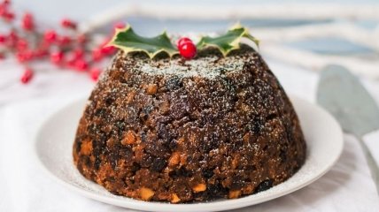 Рецепт традиционного рождественского пудинга от повара из королевской кухни Елизаветы II (видео)
