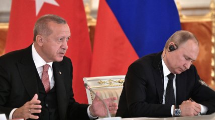 РФ закрывает Турцию для своих туристов: чем Путину не угодил Эрдоган и причем здесь Зеленский