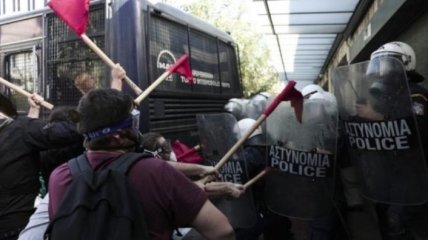 Беспорядки в Греции: полиция задержала 40 человек