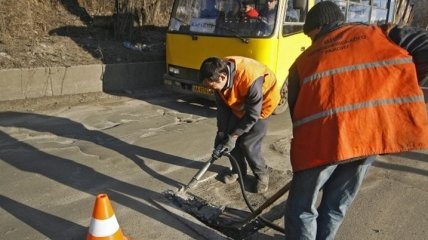 "Киевавтодор" завысил стоимость ремонта дорог в столице