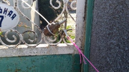 На Одесщине неизвестные прикрепили гранату к воротам жилого дома