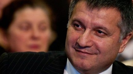 Аваков уже имеет законные основания вернуться в Украину