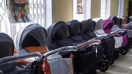 Минрегион: в Украине появятся "парковки" для детских колясок 