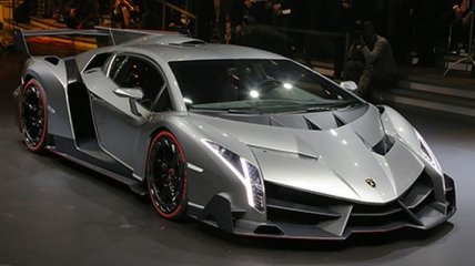 Один из трех Lamborghini Veneno выставили на продажу