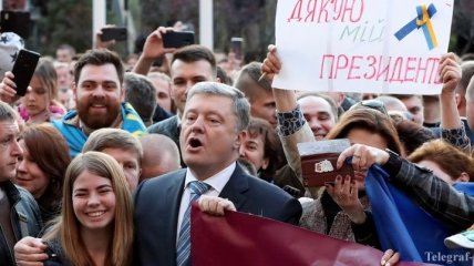 Итоги 22 апреля: украинцы пришли к Порошенко, результаты выборов и цена на газ