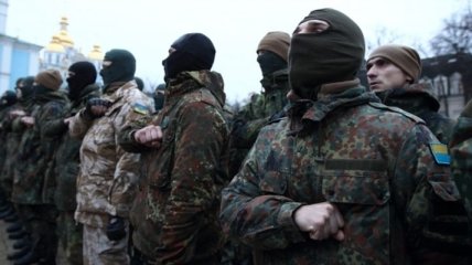Бойцы полка "Азов" пригрозили боевикам