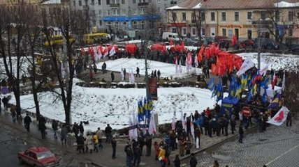 В Черновцах стартовала акция "Вставай, Украина!"